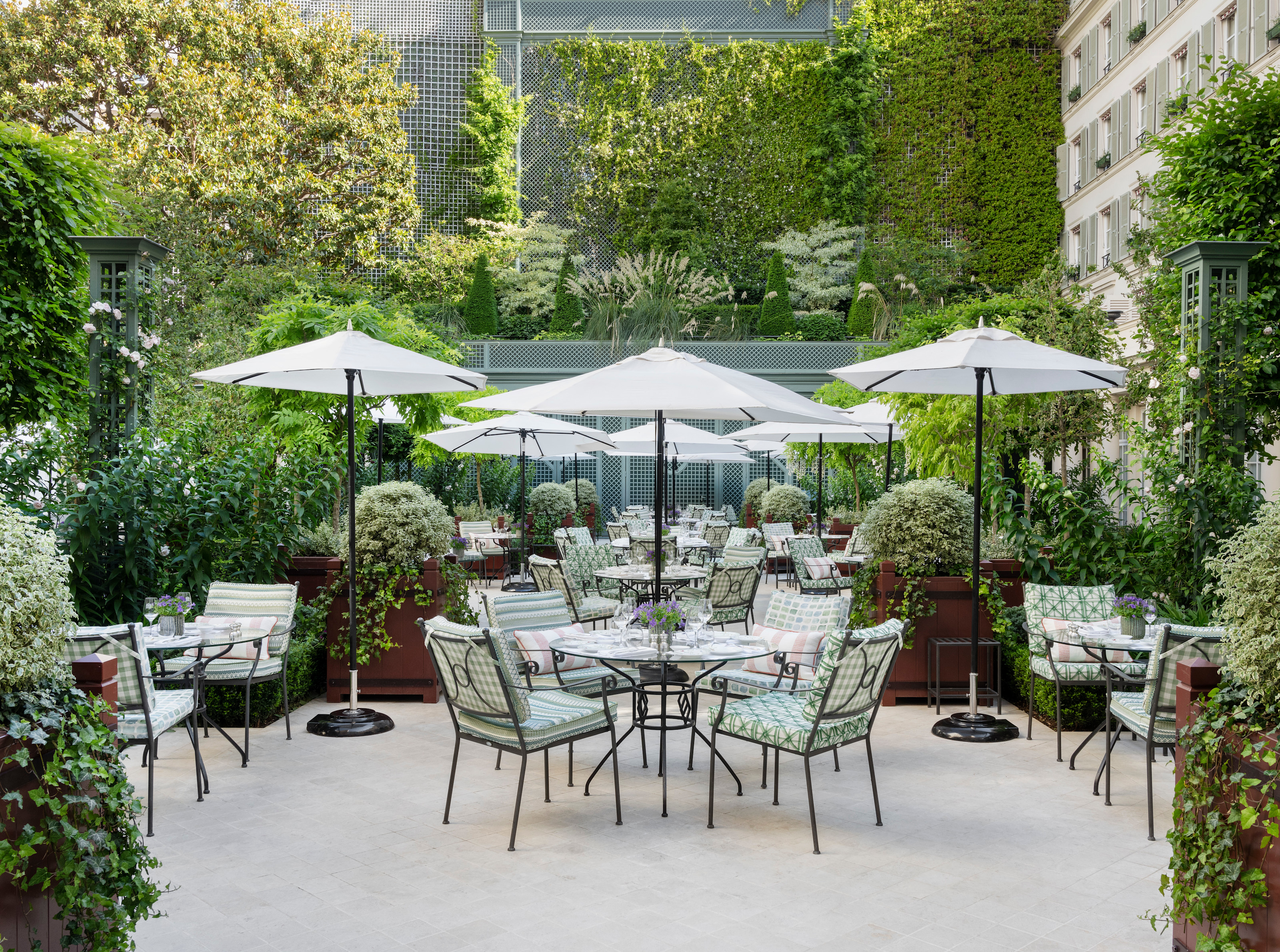 Le Bristol Paris - Le Jardin Français LBP x Schumacher