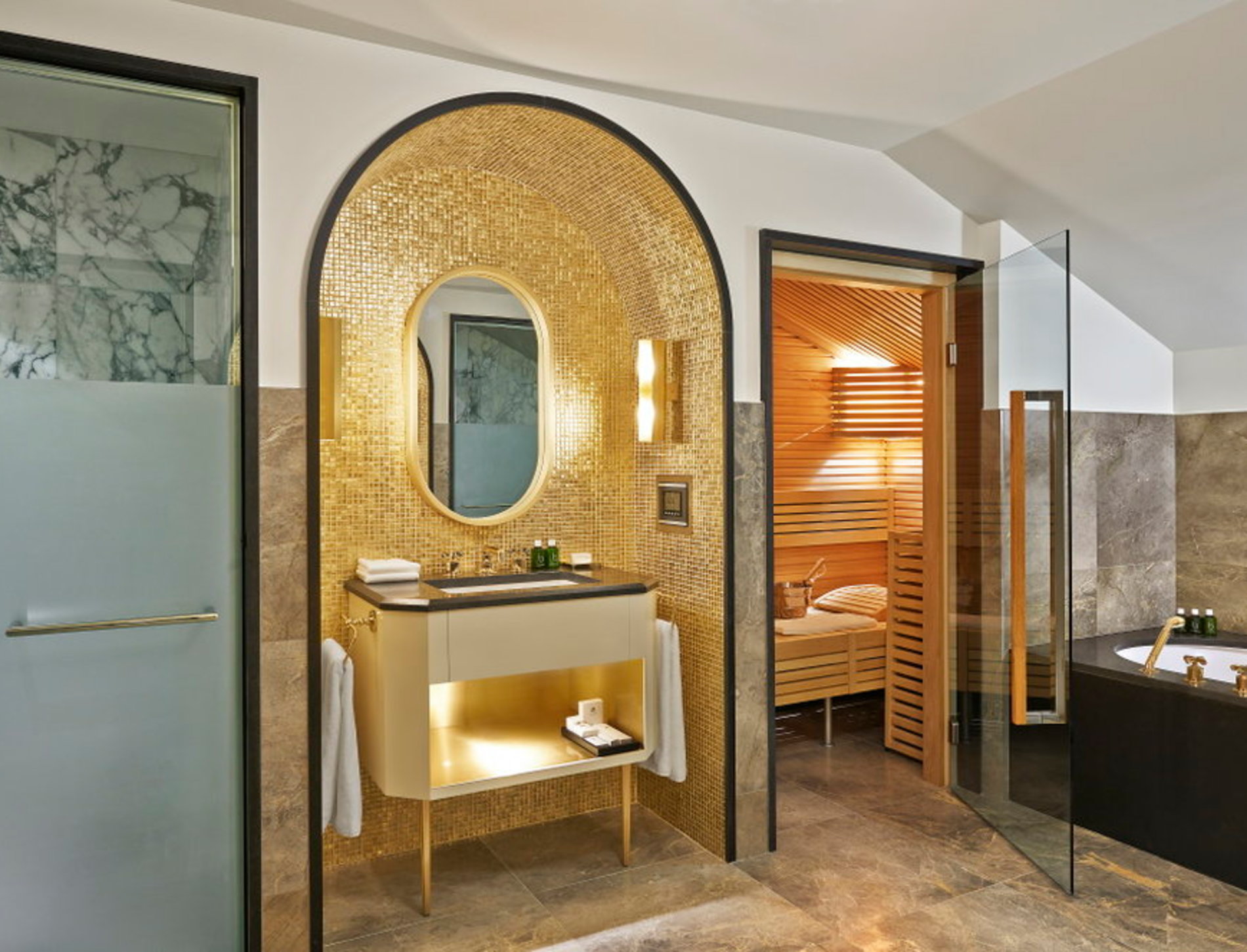 APG - Penthouse bathroom 2