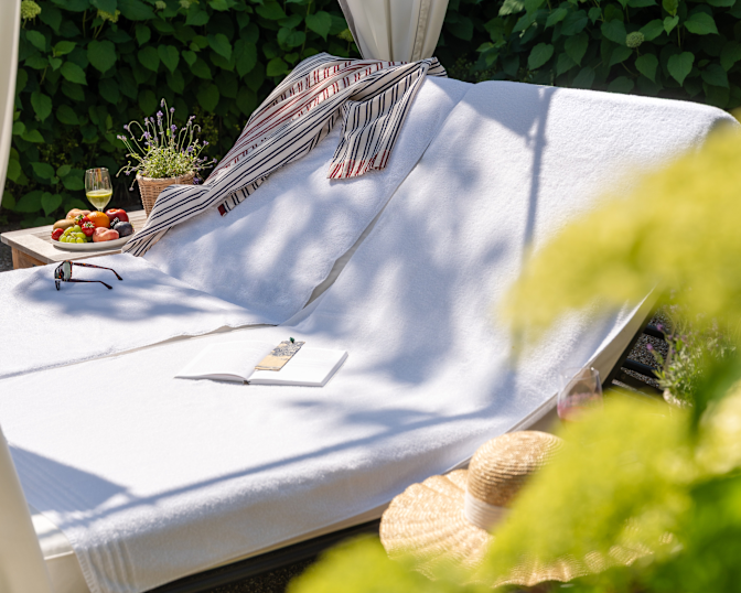 BPH - Wellness - Outside garden