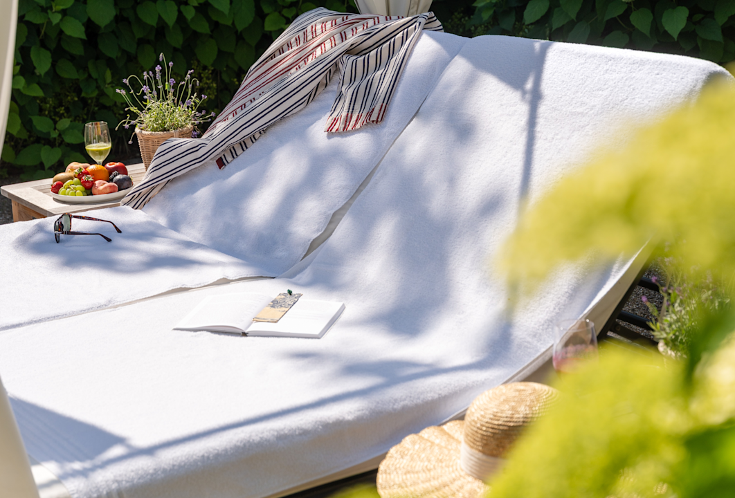 BPH - Wellness - Outside garden