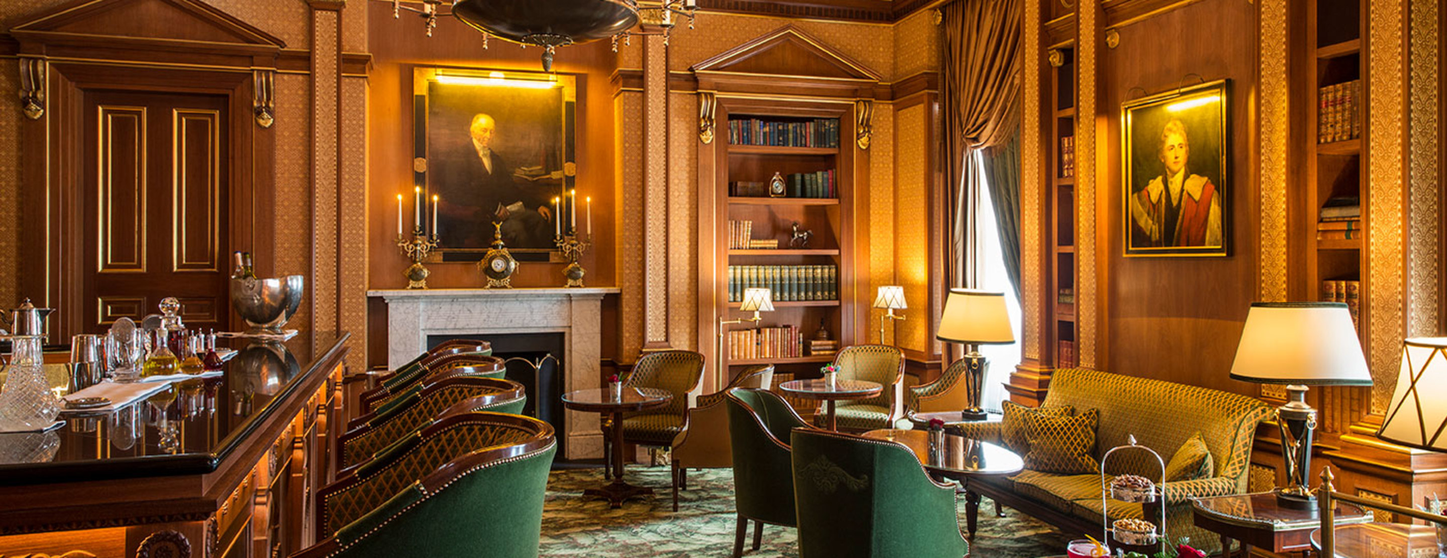 LAN - The Library Bar at The Lanesborough