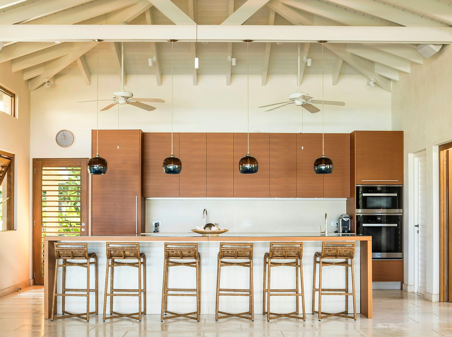 JBI - Room XALL - Image 14