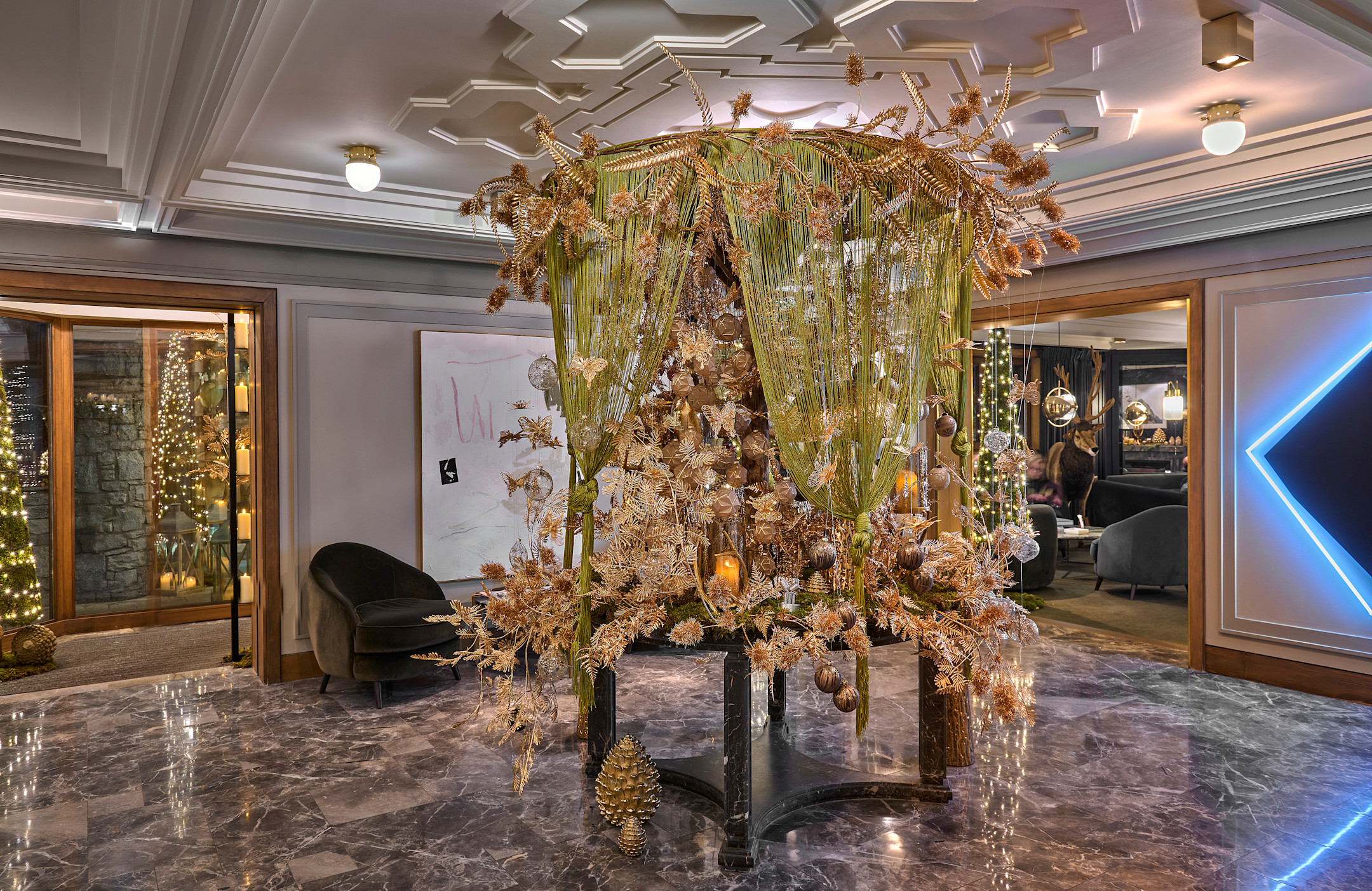 APG - Christmas decorations