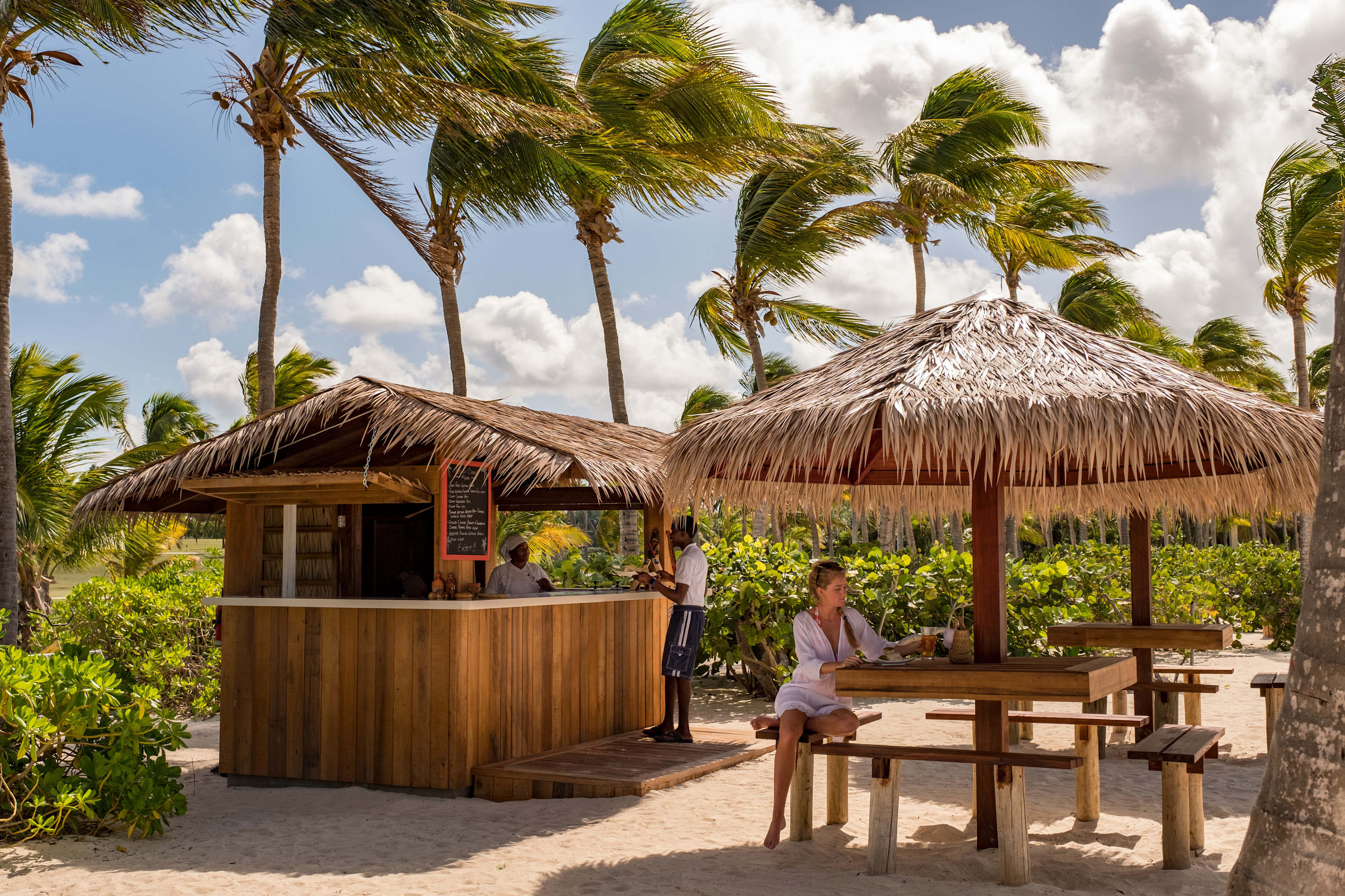 JBI - Restaurant & Bar - Beach Shack