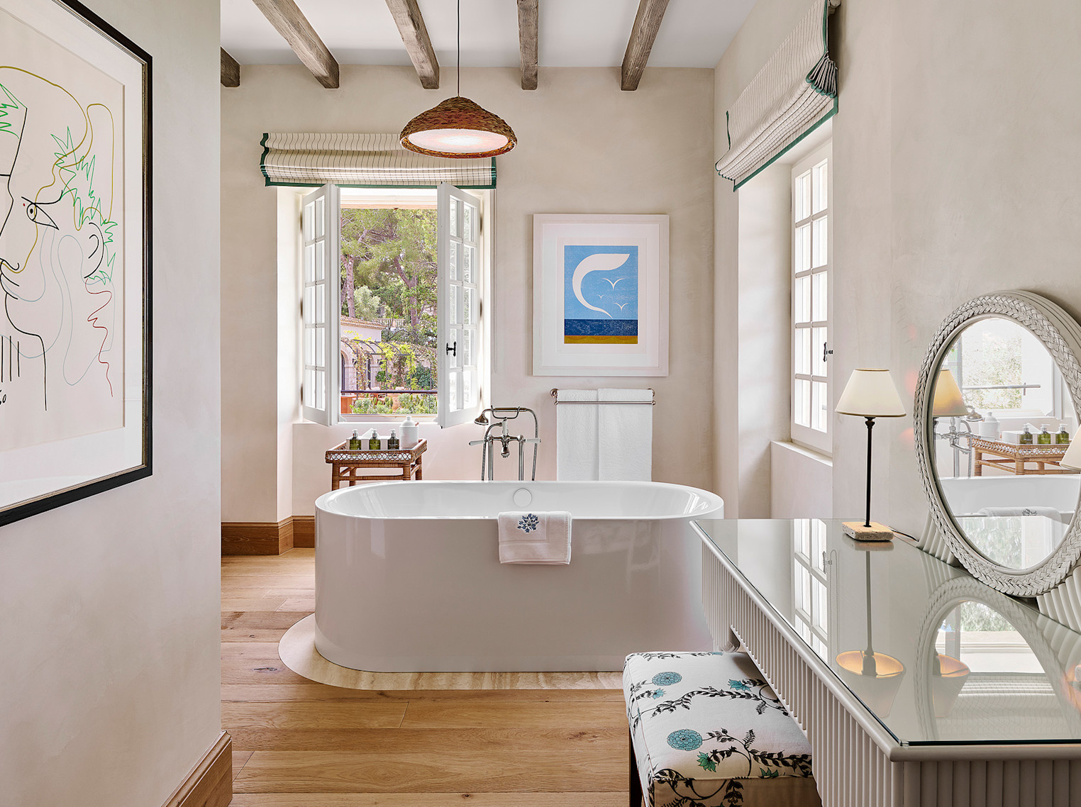 HDC - Villa La Guettière bathroom