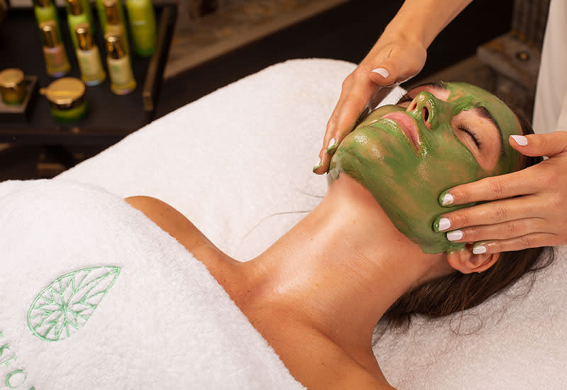 LAN - The Lanesborough London Club Spa Tata Harper