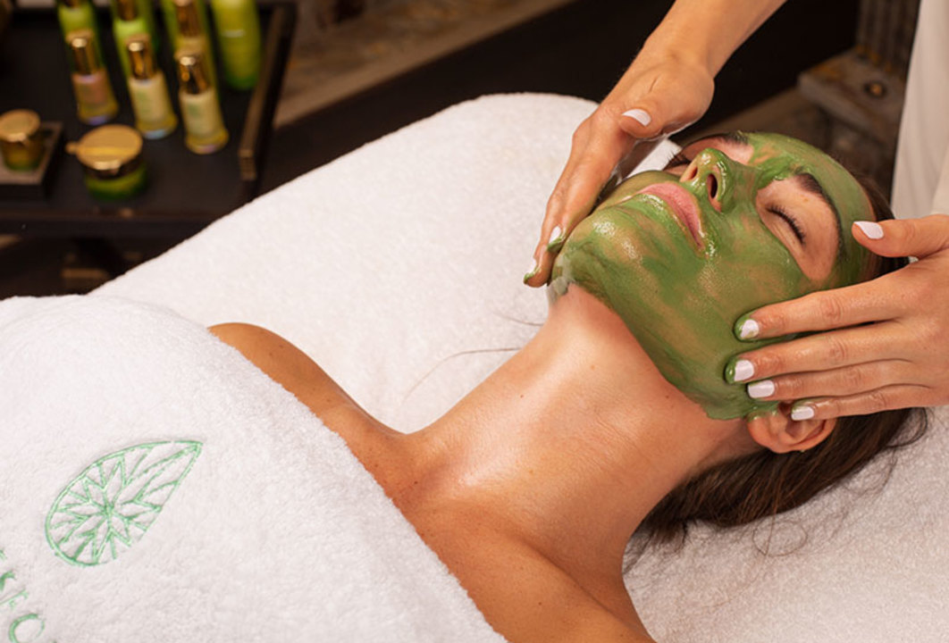 LAN - The Lanesborough London Club Spa Tata Harper