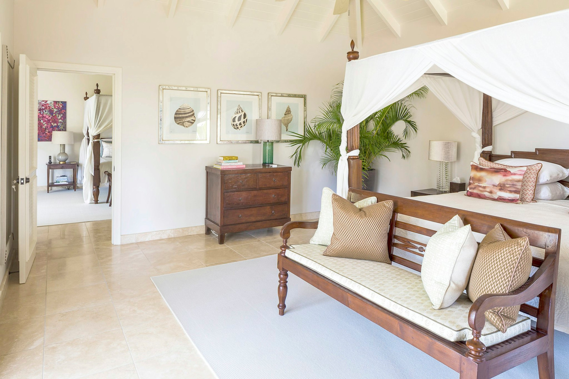 JBI - Room XTUR - Image 14