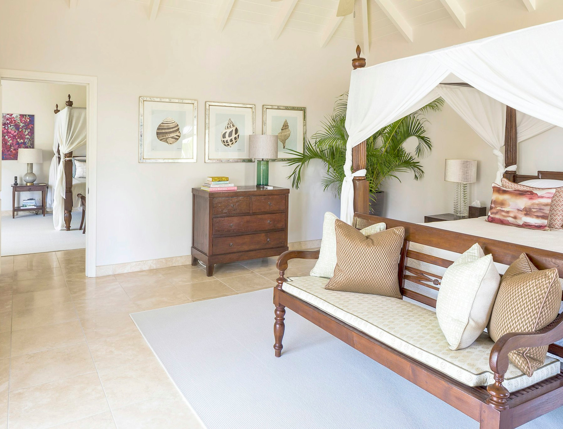 JBI - Room XTUR - Image 14