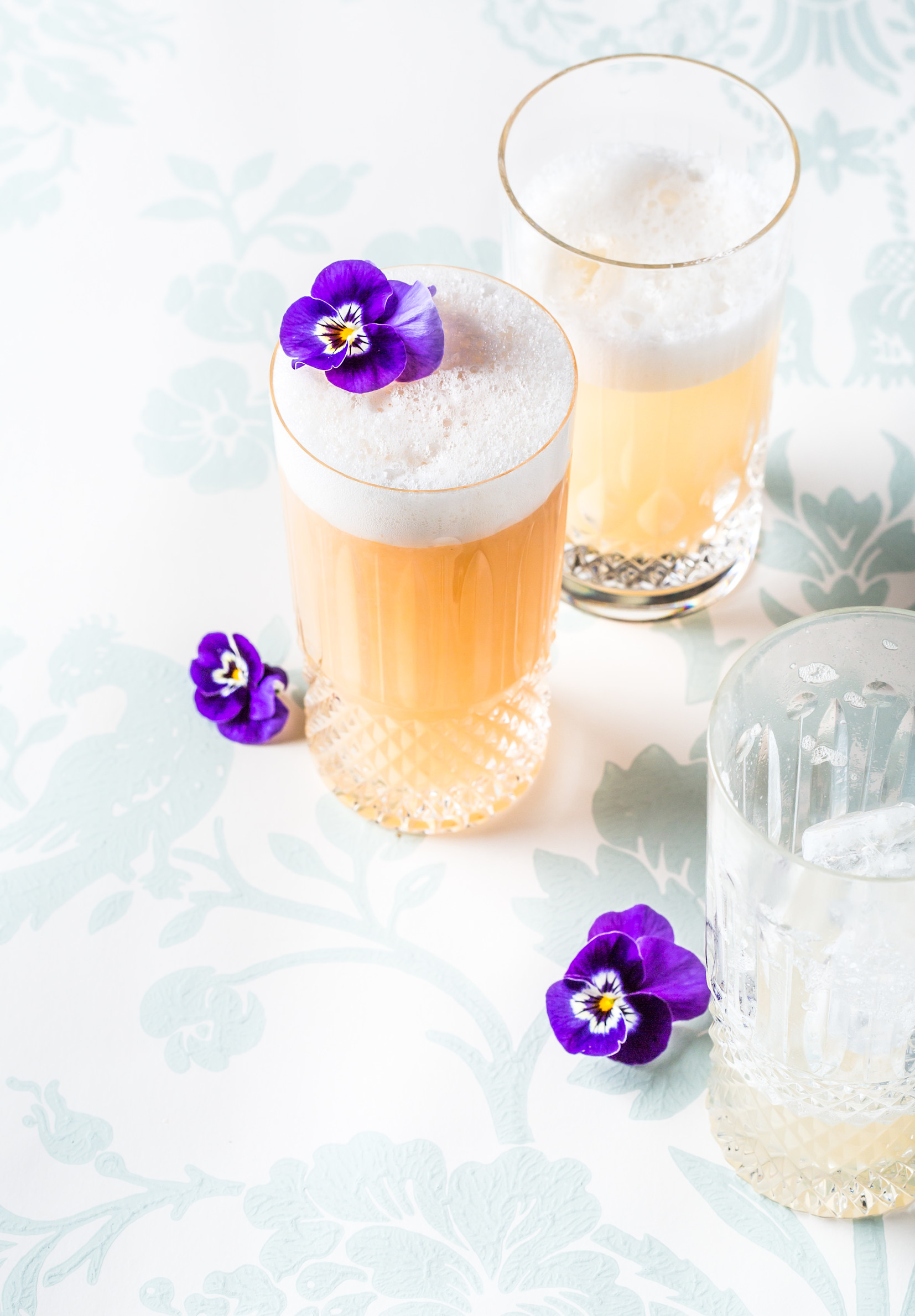 Le Bristol Paris - Bar cocktail violet