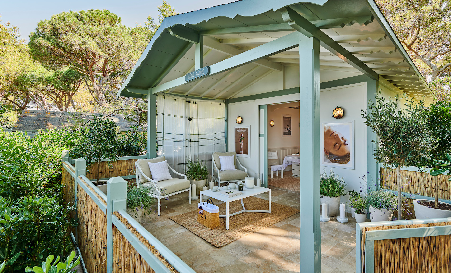 HDC - Bamford Cabana