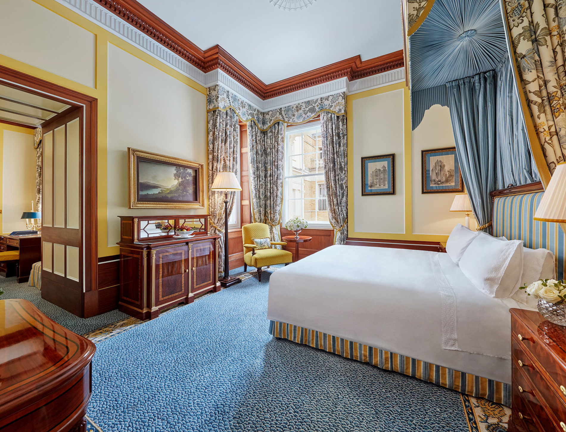 LAN - Room PREM - Image 1