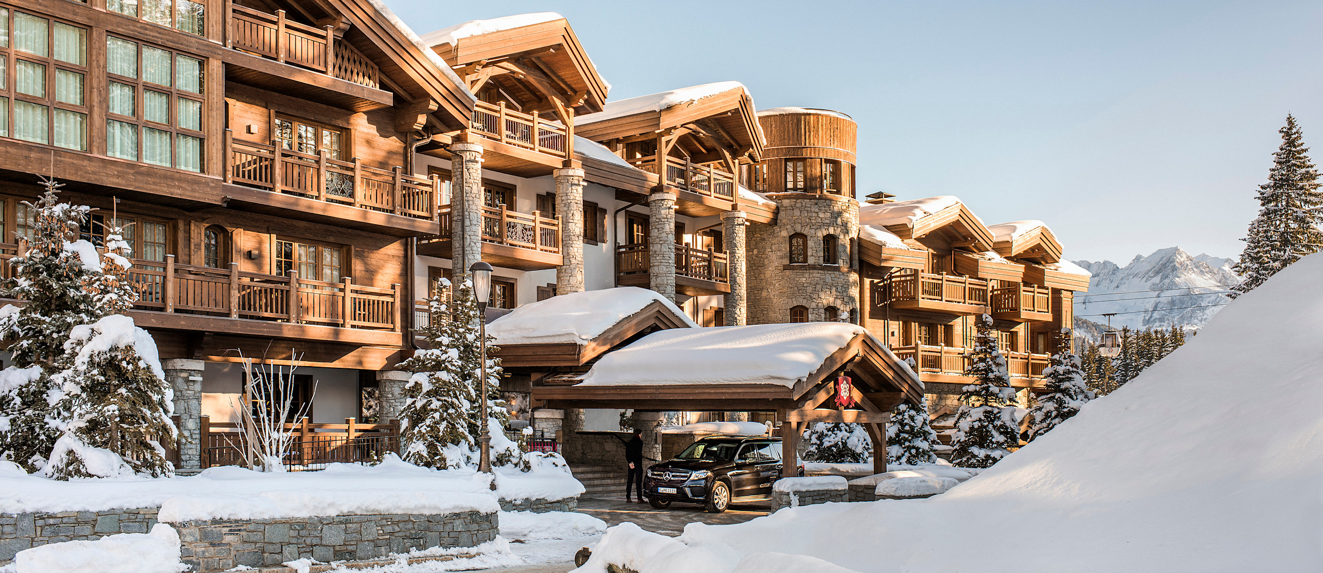 APG - Main entrance cut