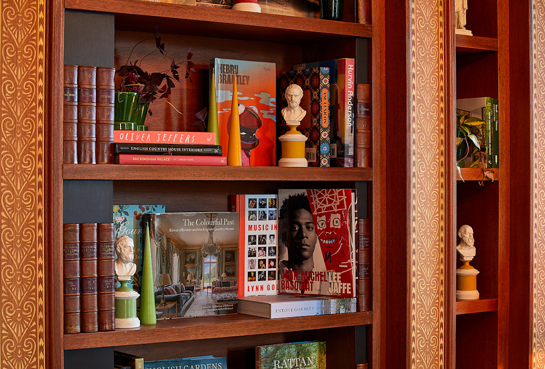 LAN - Rizzoli The Library Bar