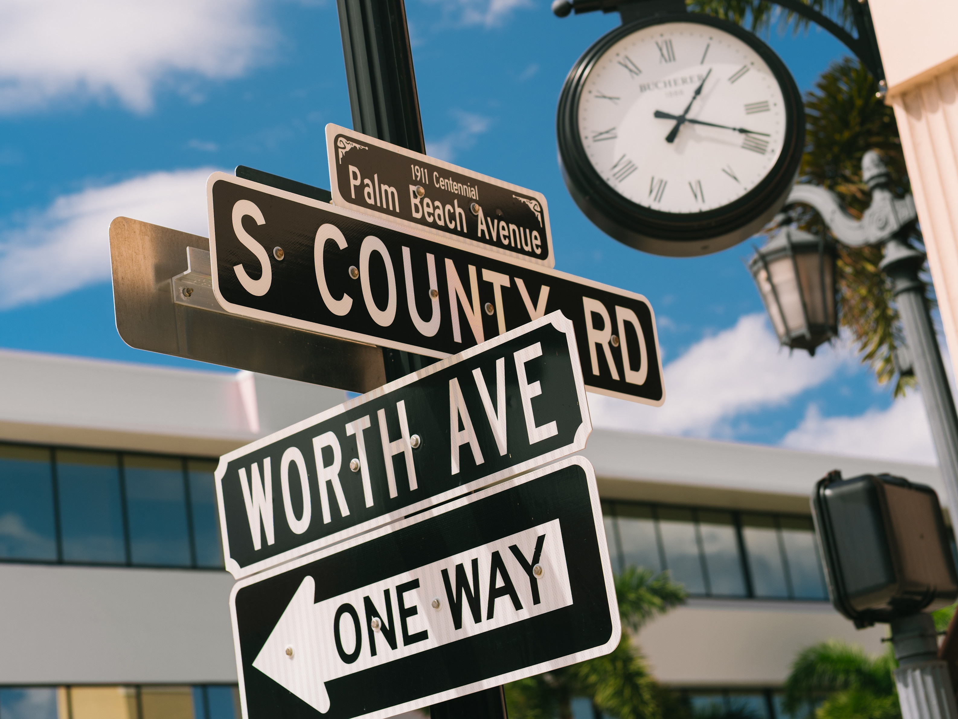 VIN - Worth Avenue