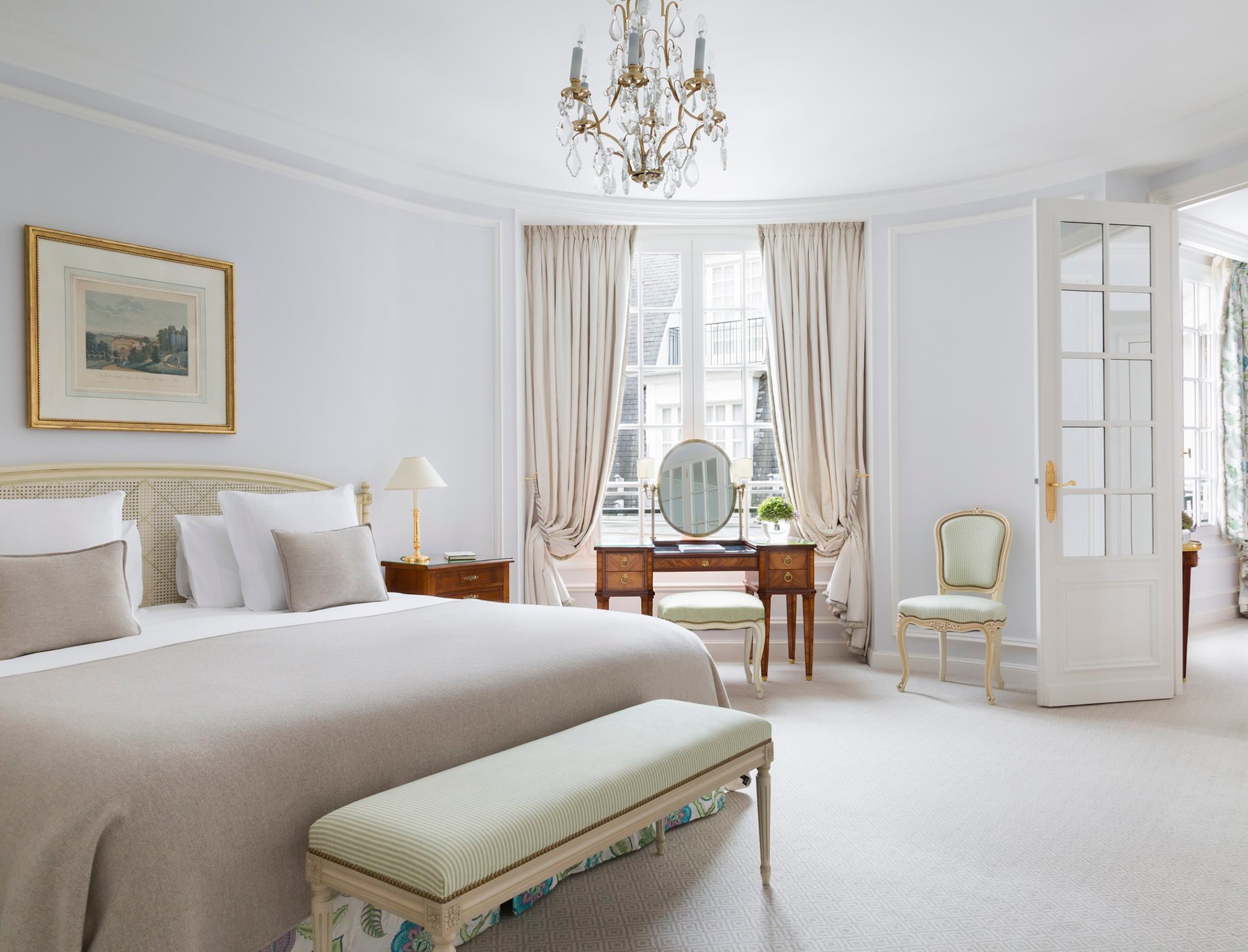 Room 08SSHO - Image 3