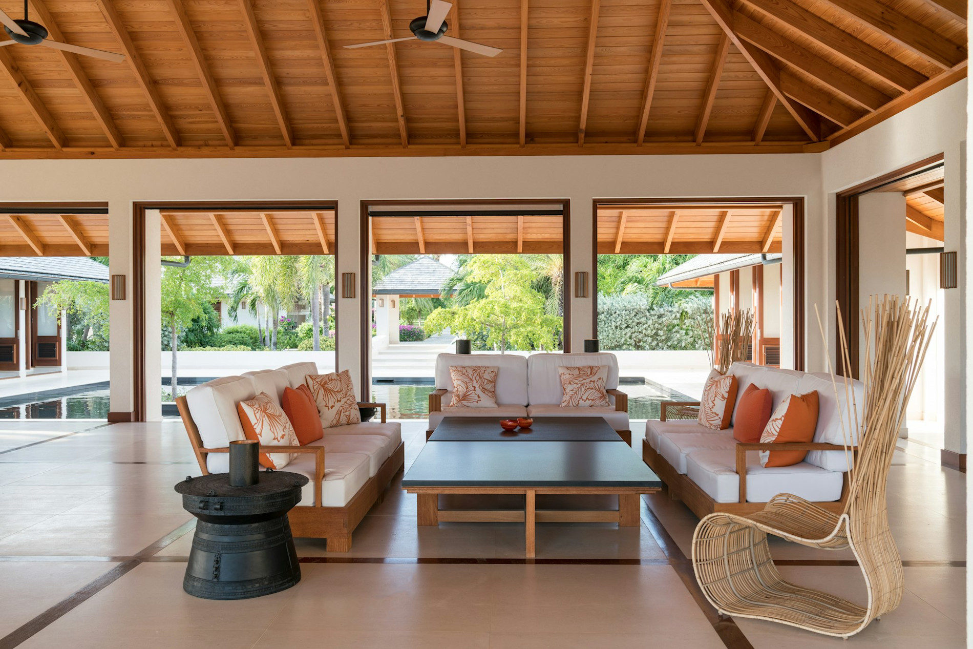 JBI - Room XEAW - Image 11