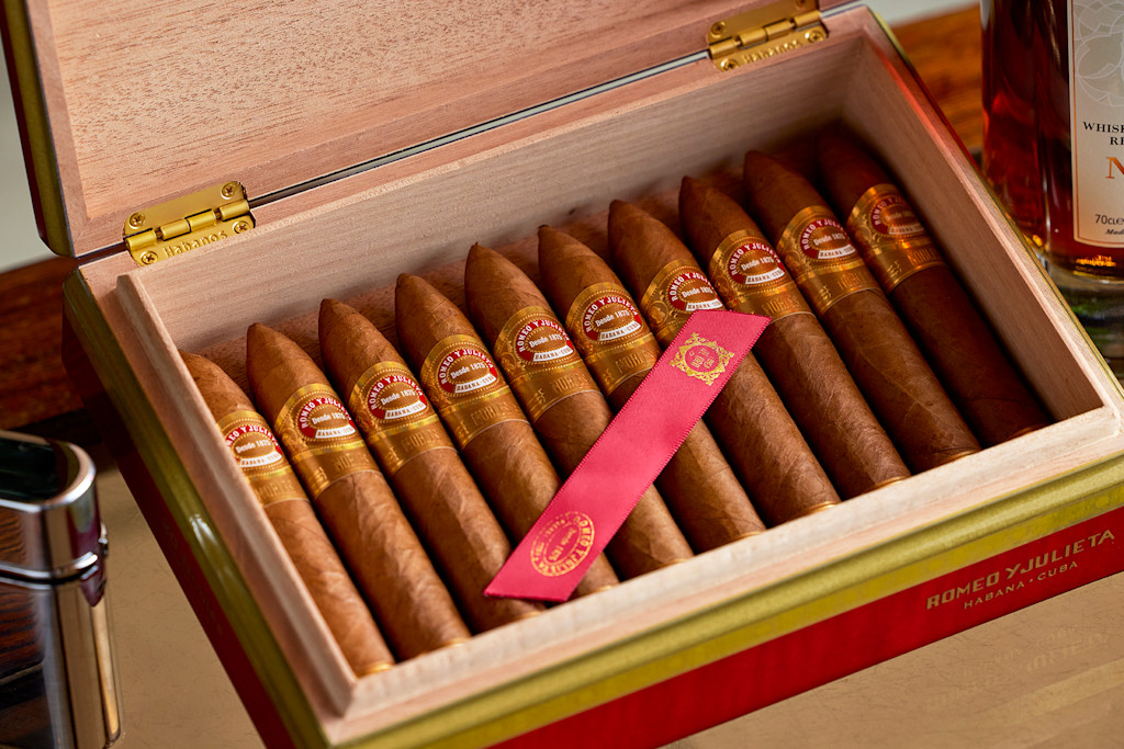 LAN - Garden Room Humidor Cigars