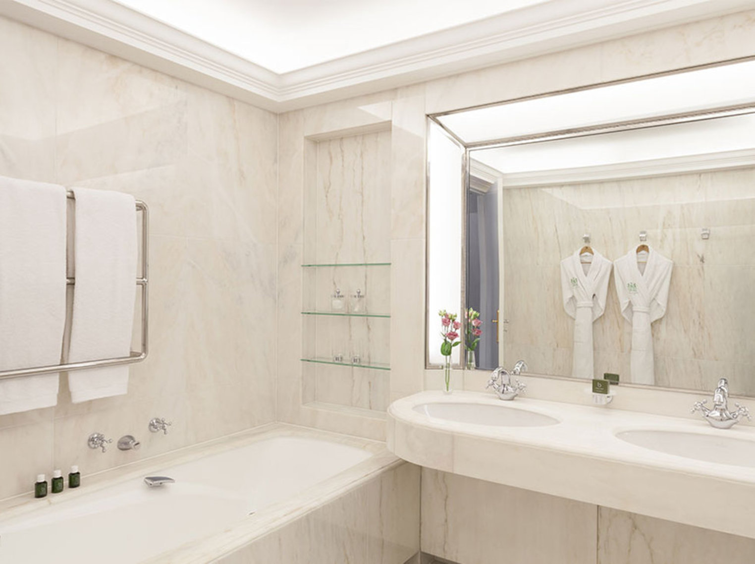 Room 02SUP - Image 2