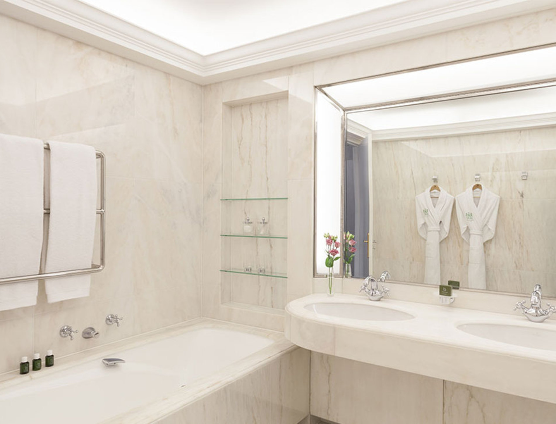 Room 02SUP - Image 2