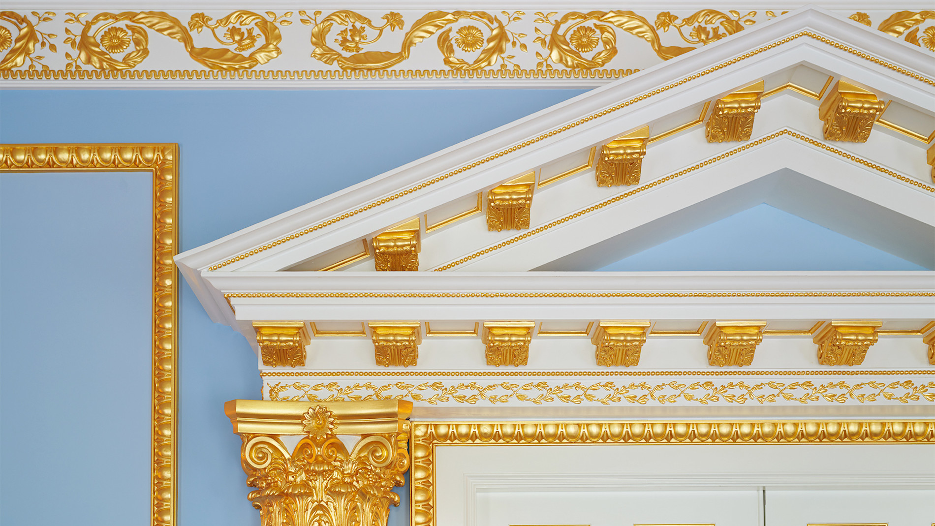LAN - Detail The Royal Suite at The Lanesborough Hotel London