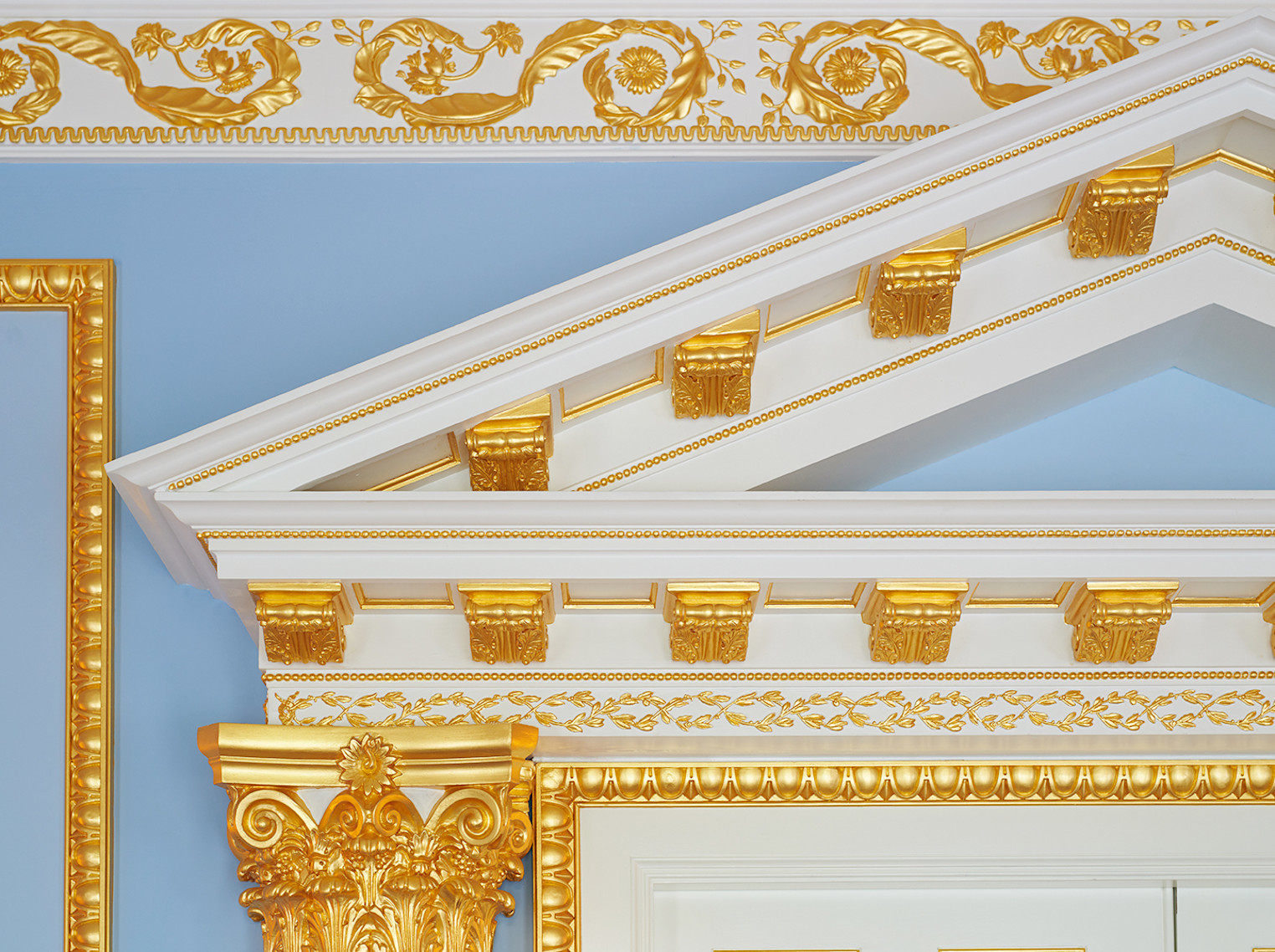 LAN - Detail The Royal Suite at The Lanesborough Hotel London