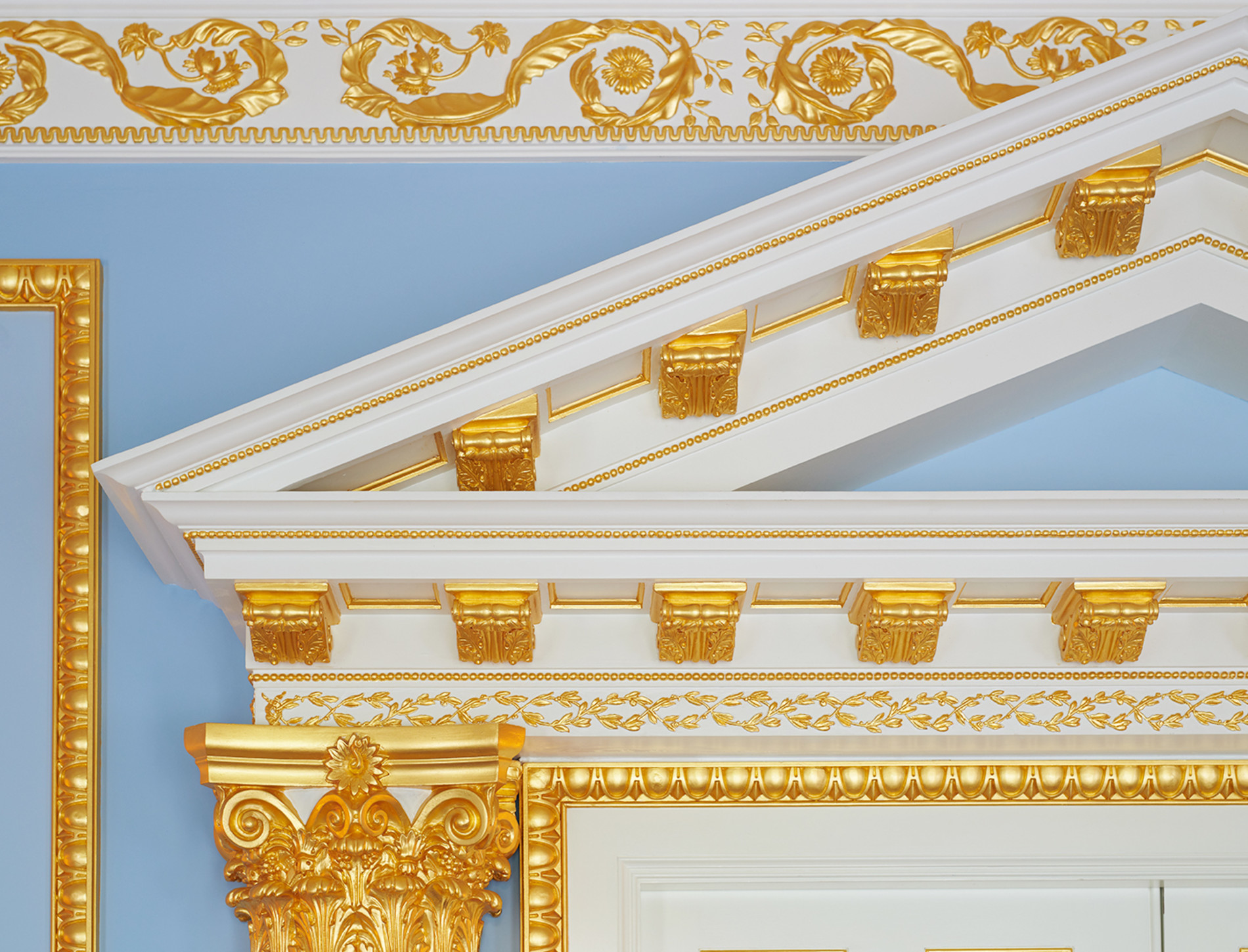 LAN - Detail The Royal Suite at The Lanesborough Hotel London