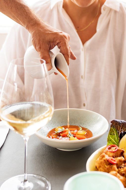 ERO - Restaurant - Sand Bar - Food Serving