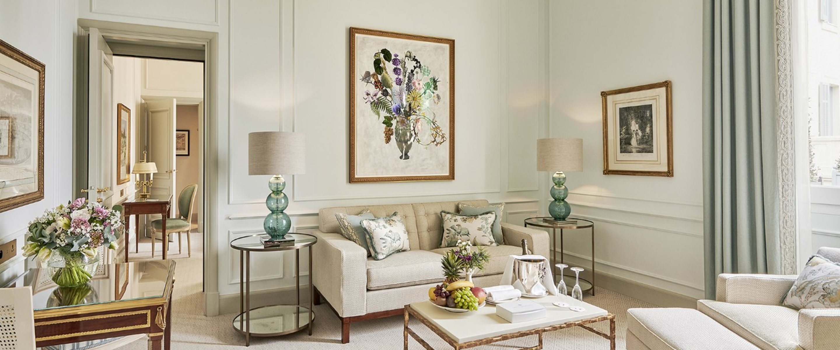 HDC - One Bedroom Suite Living-room