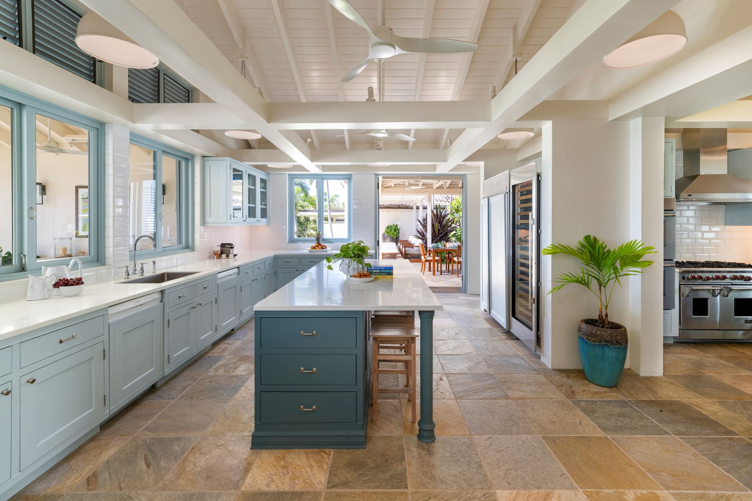 Room XTUC - Image 10