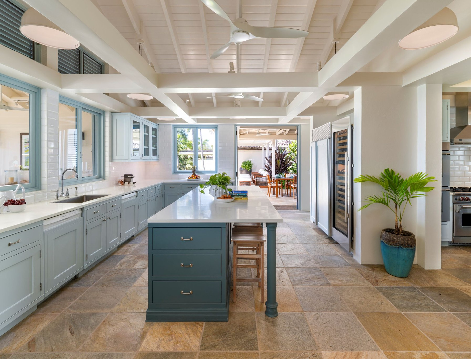 JBI - Room XTUC - Image 10