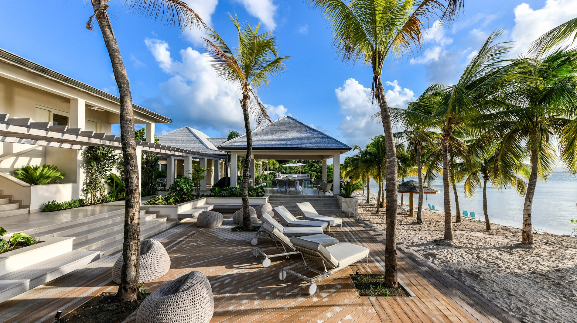 Room XDEL - Image 14