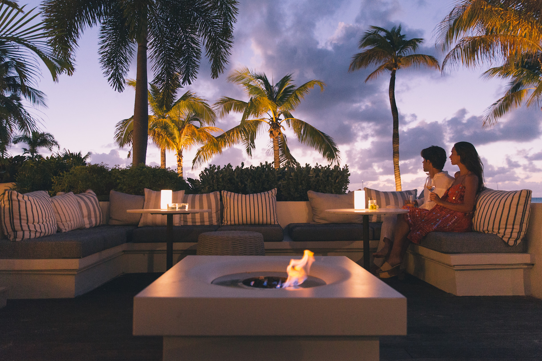 JBI - Veranda bar - Fire pit