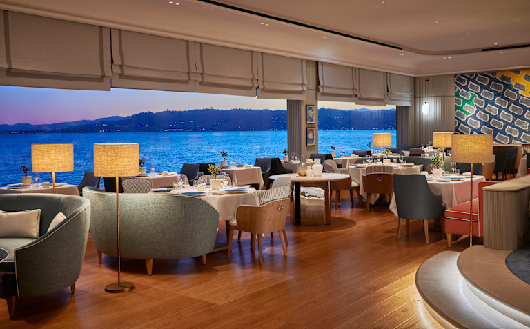 HDC - Louroc inside sunset