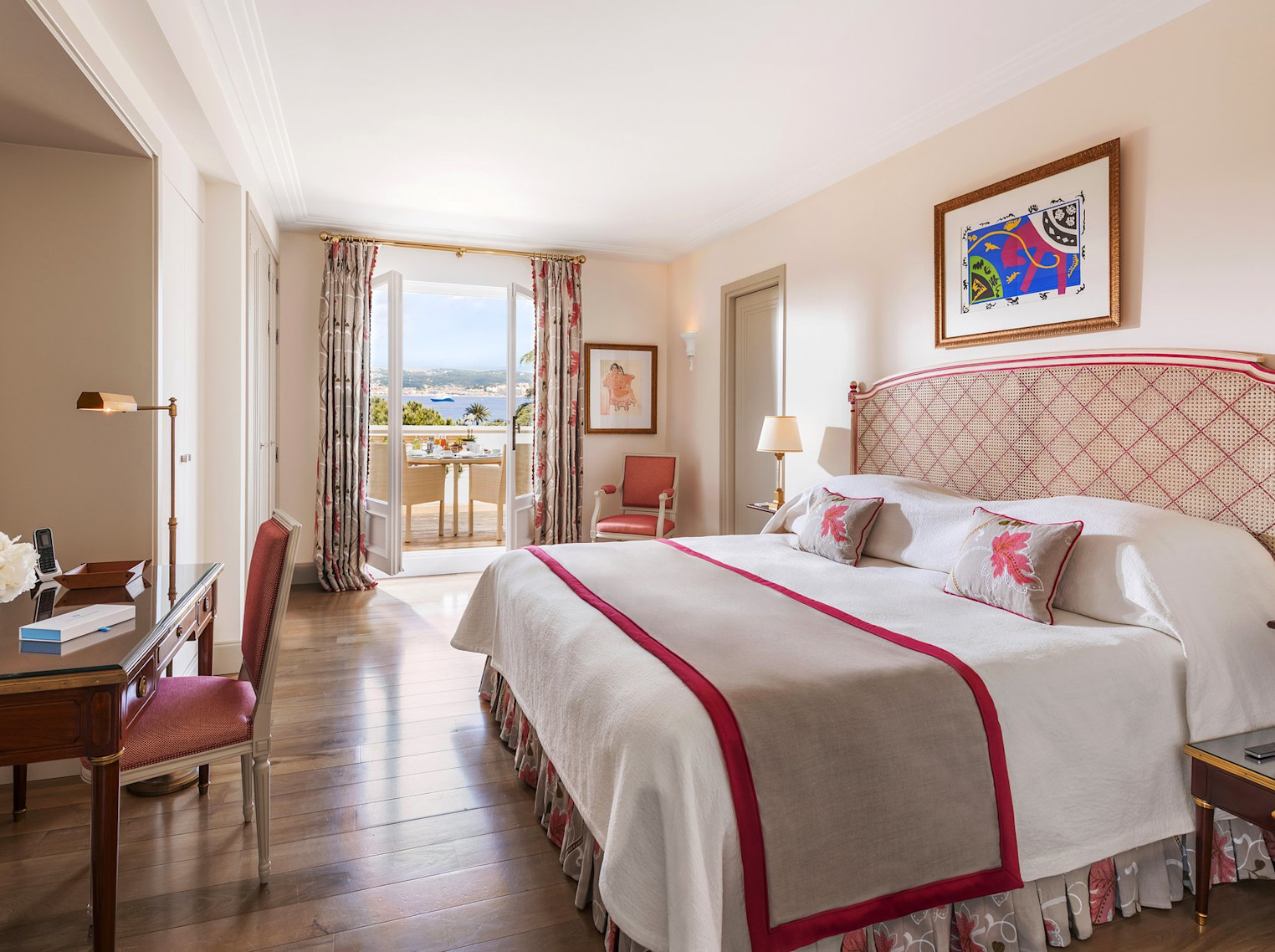 HDC - Villa Eleana Suite Room