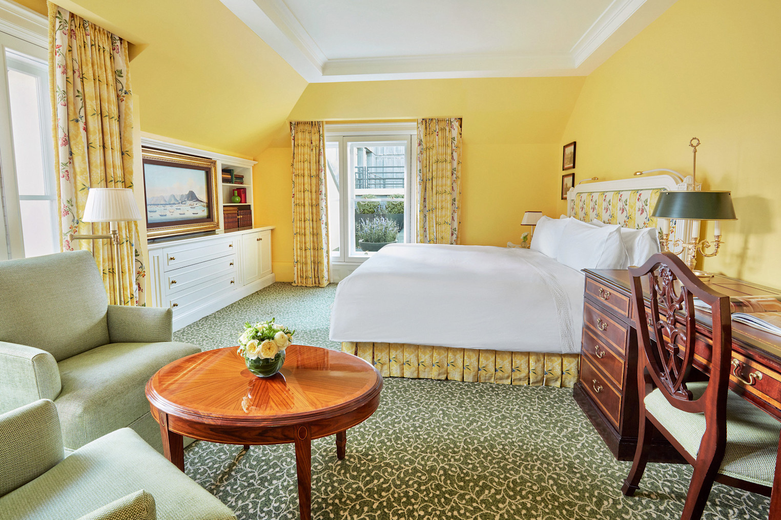 LAN - Room EXEC - Image 2