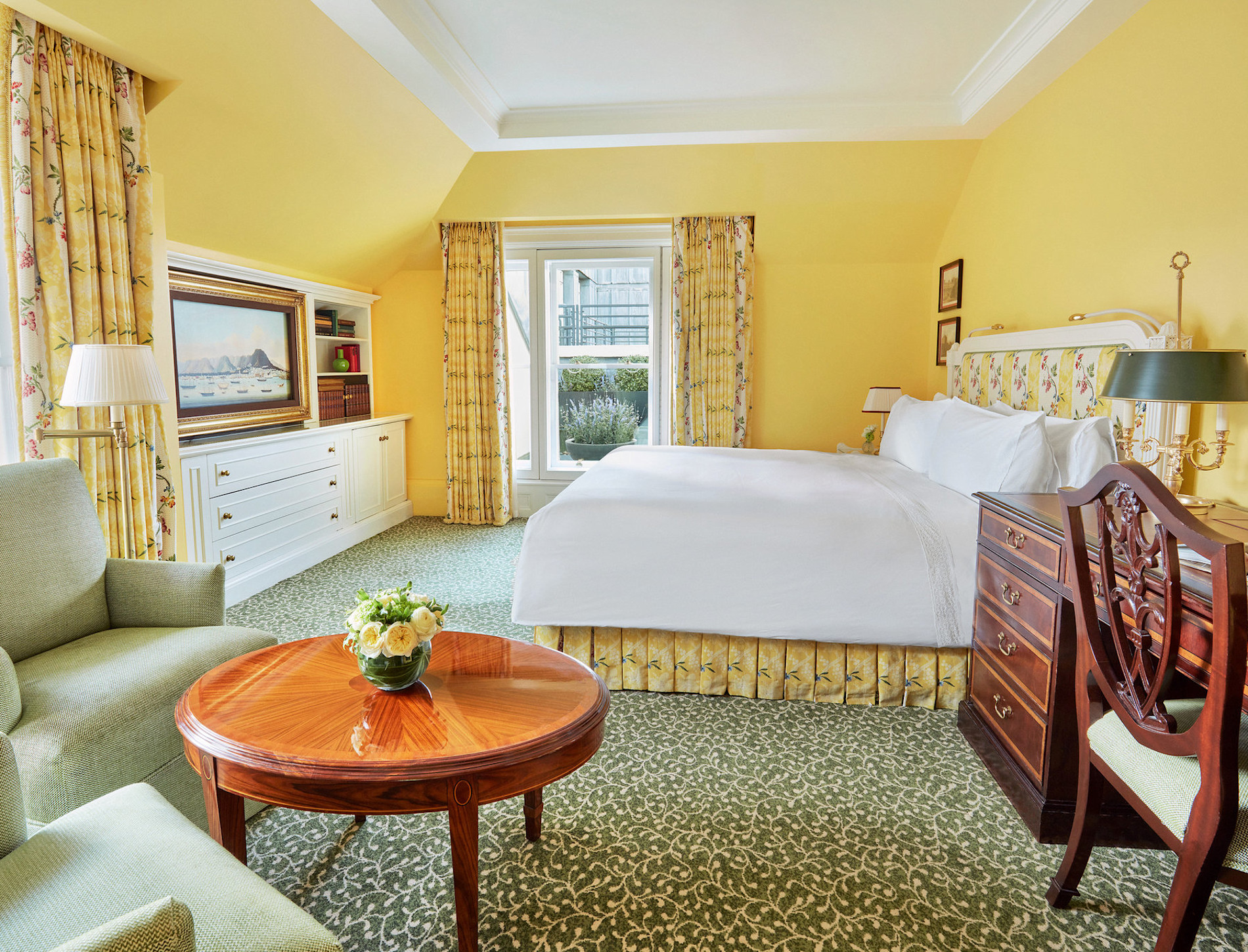 LAN - Room EXEC - Image 2