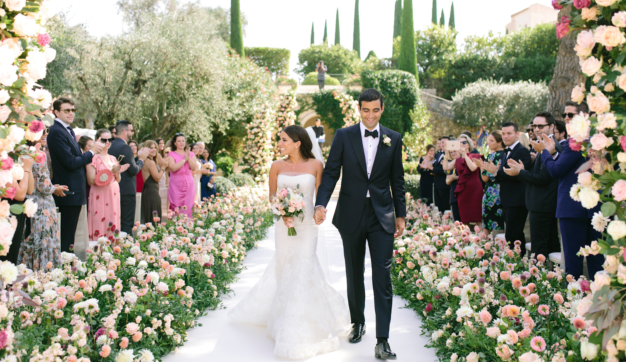 CSM - Wedding in the alley