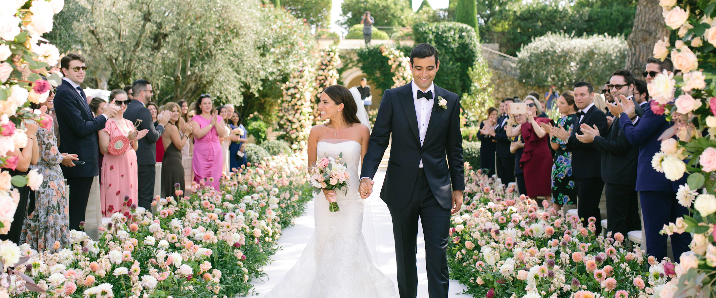 CSM - Wedding in the alley