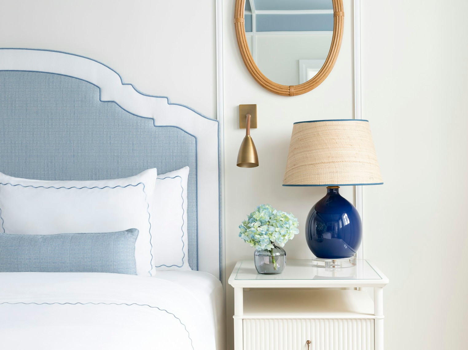 VNT - Room ADLX - Image 1