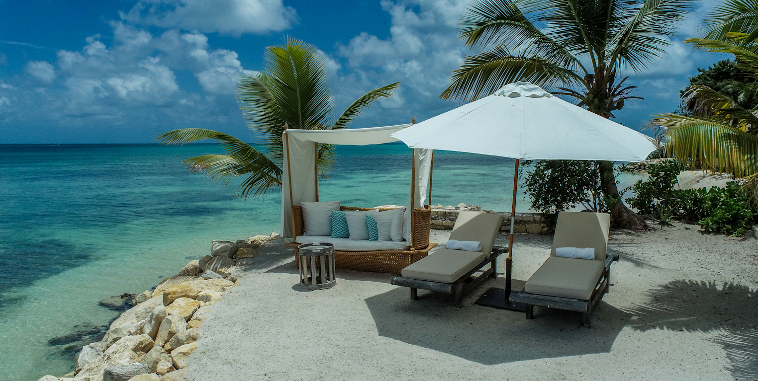 AIR37-SUNC-Air1-Day1-2407JMR480083