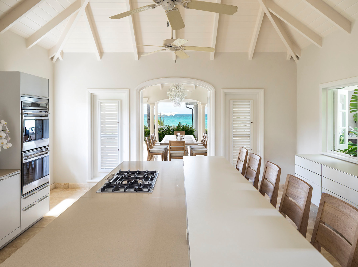 JBI-PrivateResidence-TurtleReef-IndoorDining2