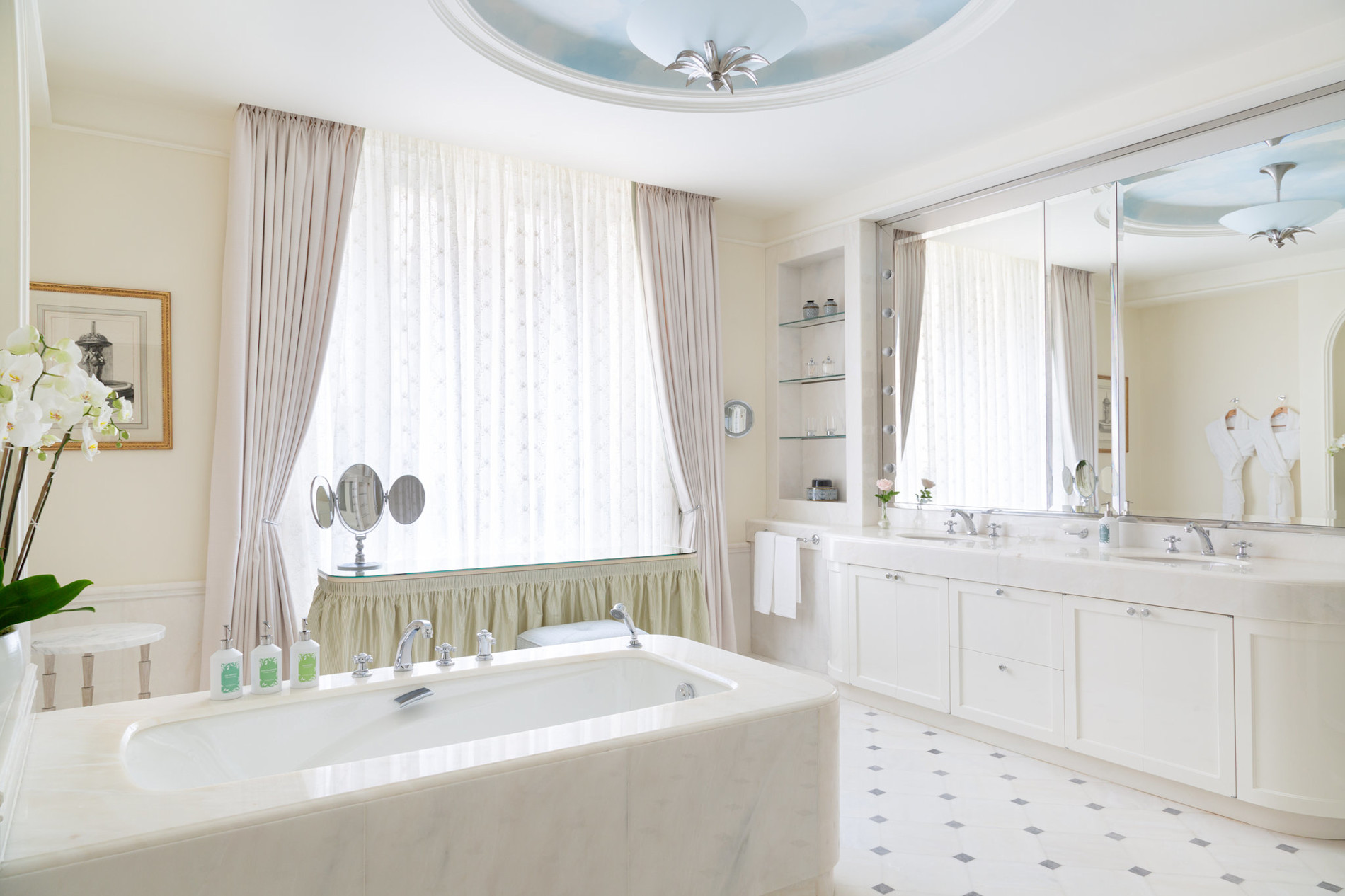 Room 17IMPE - Image 8