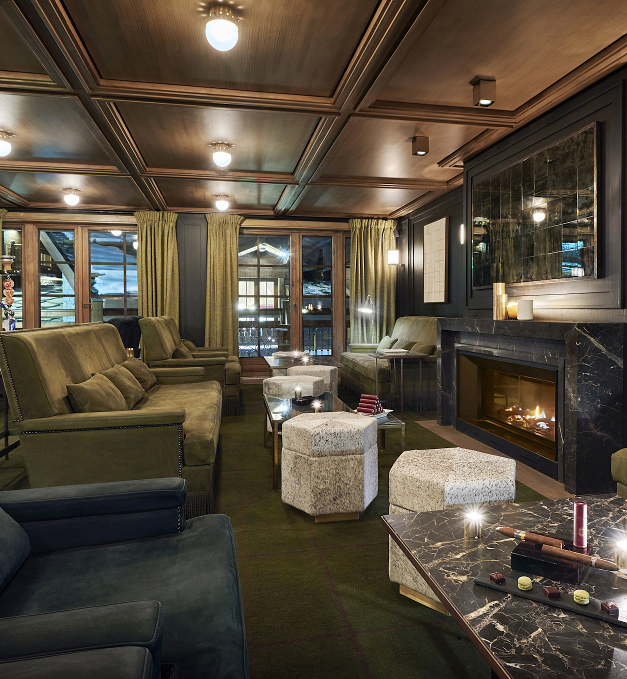 APG - Restaurant Cigar Lounge