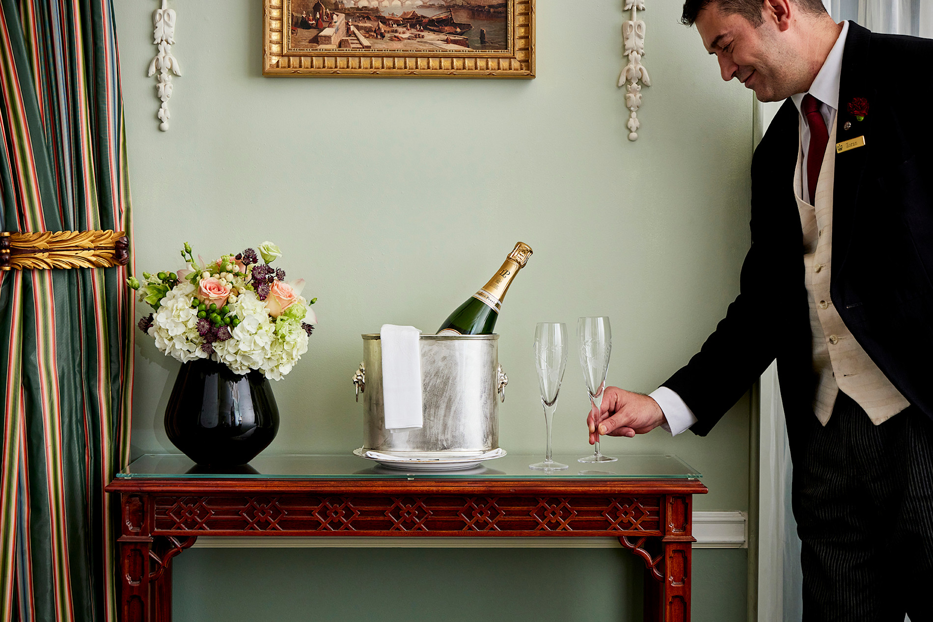 Butlers at The Lanesborough - Champagne