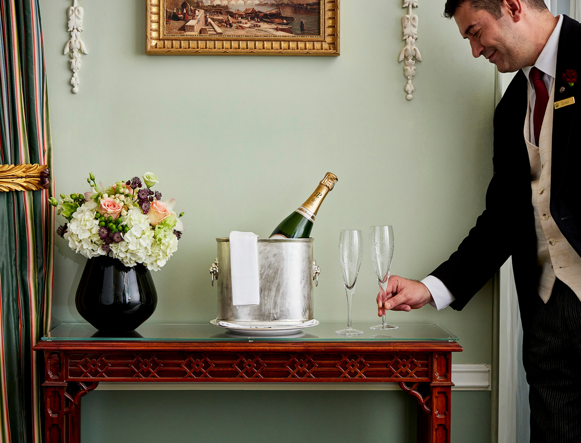 Sw1x 7ta Photo Gallery | The Lanesborough London
