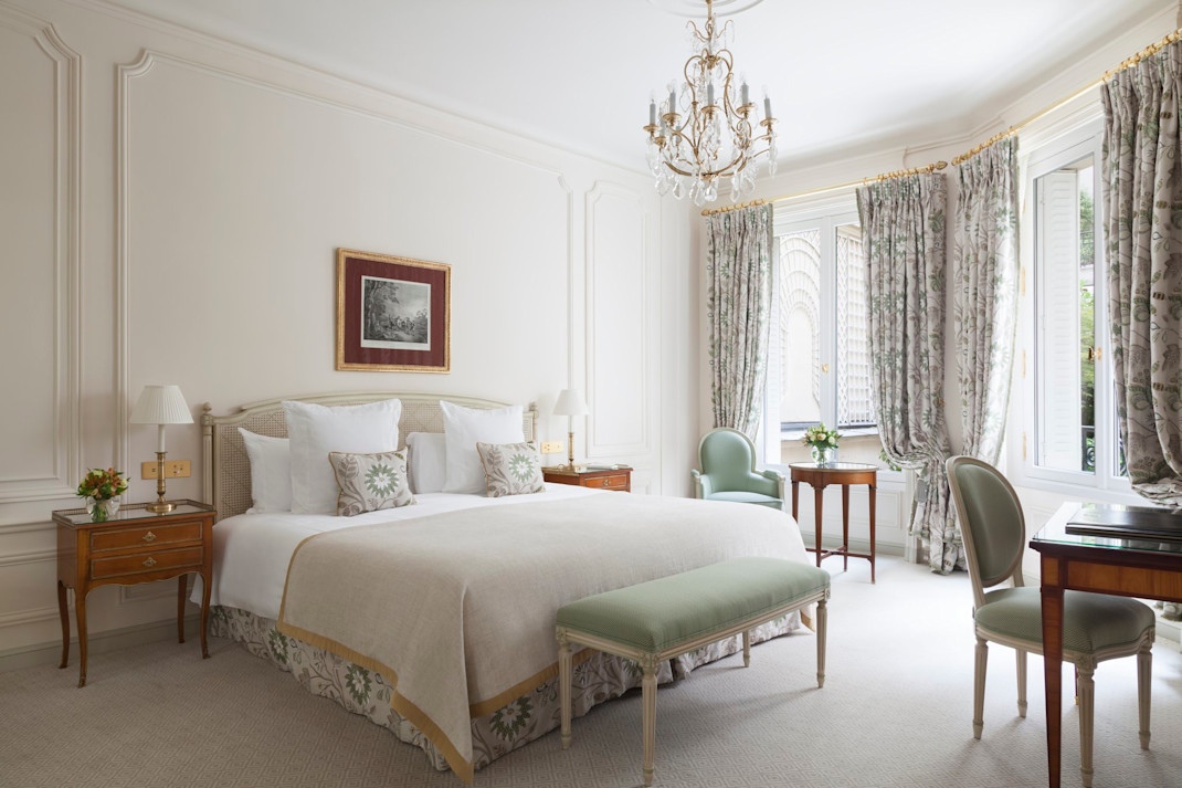 Room 03DLX - Image 1