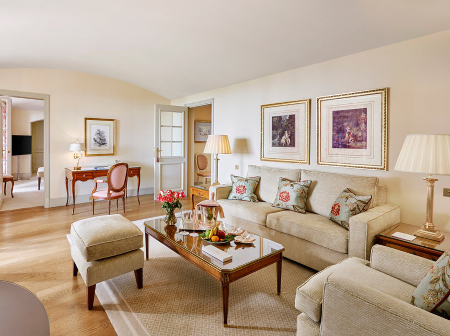 CSM - One Bedroom Suite Living-room