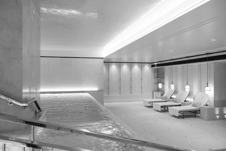 The Lanesborough Club And Spa Black White