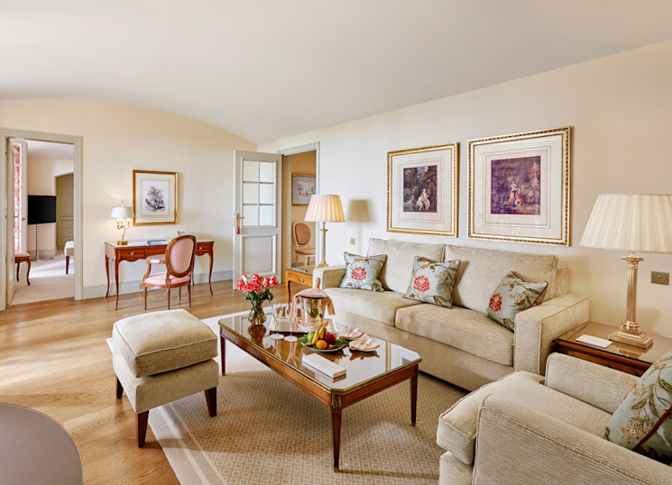 CSM - One Bedroom Suite salon